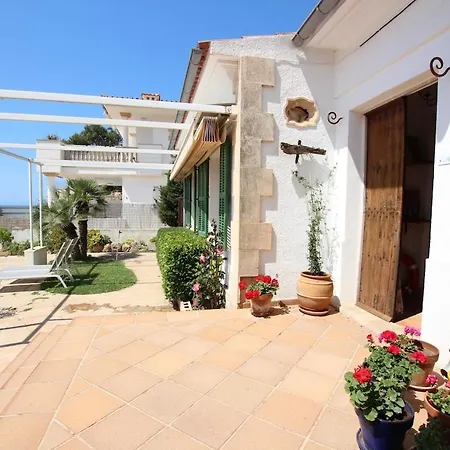 Amazing Seafront House * Sa Rapita