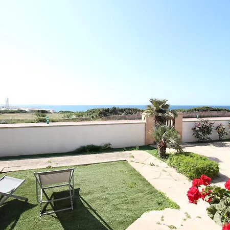 Amazing Seafront House Villa